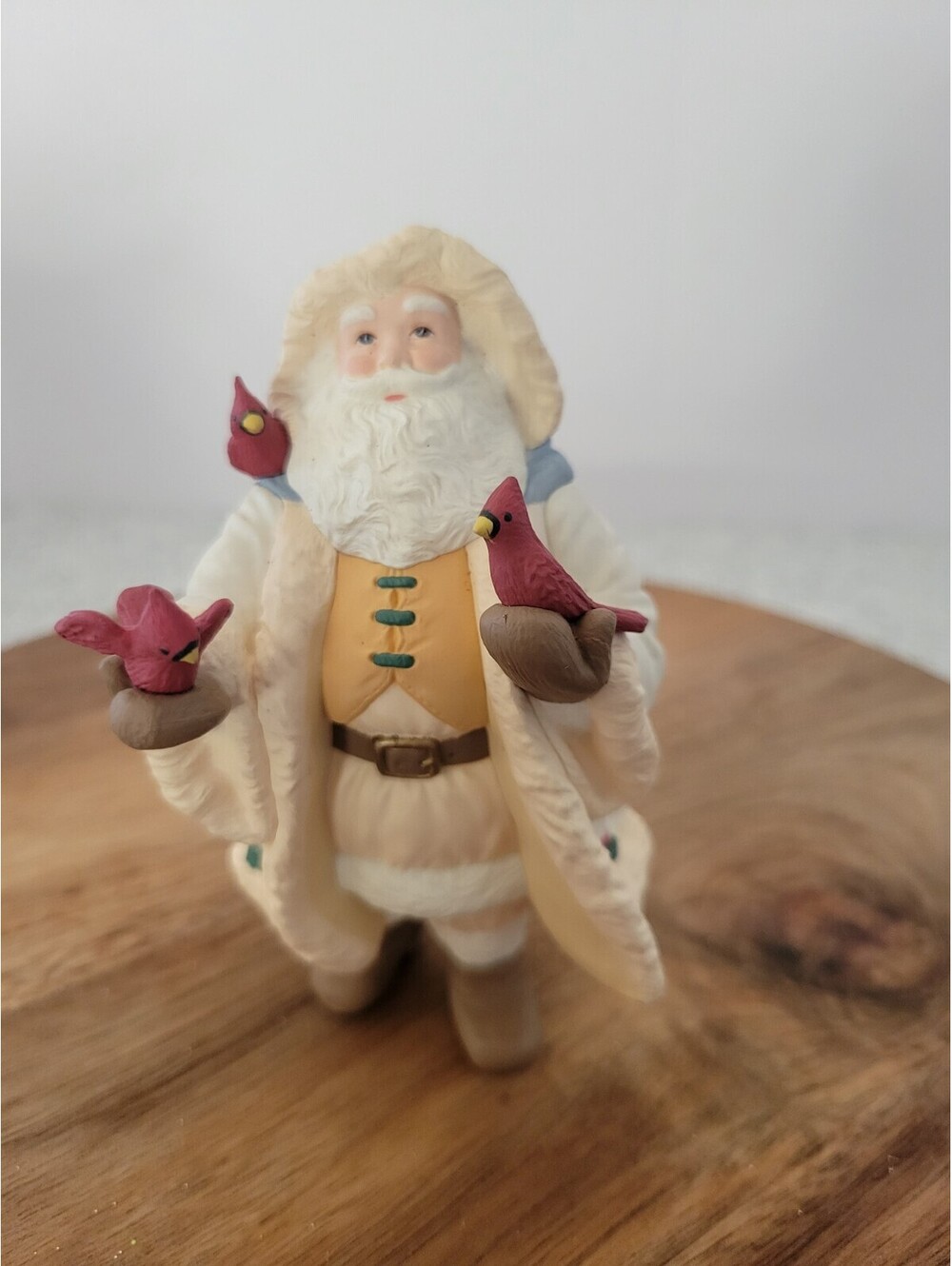 1997 Hallmark Ornament Merry Olde Santa Collector's Figurine Series Cardinals